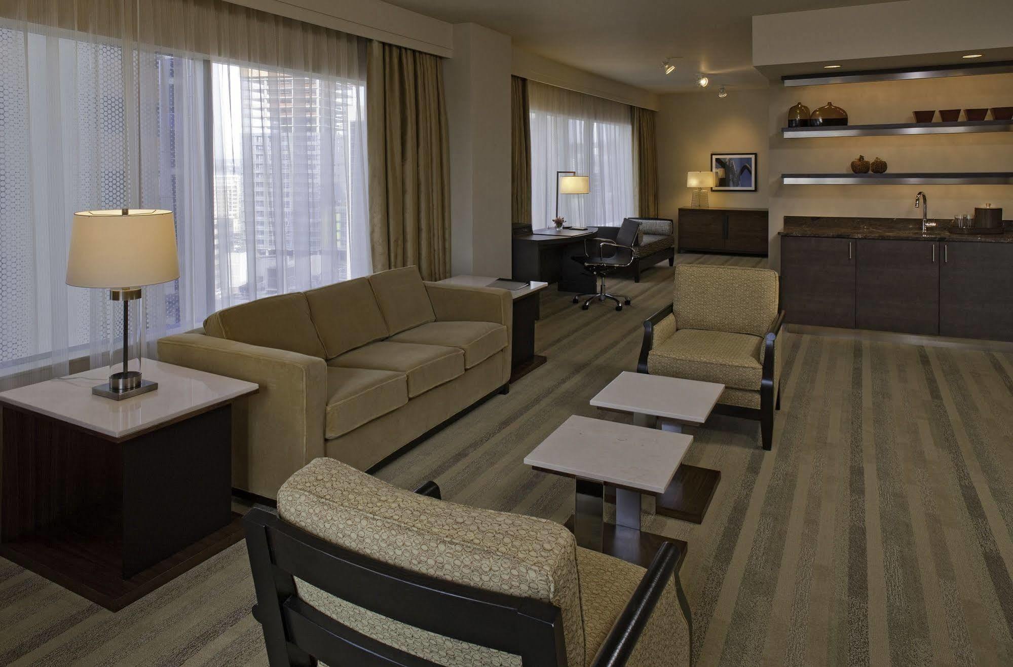 Hyatt At Olive 8 Hotel Сиатъл Екстериор снимка