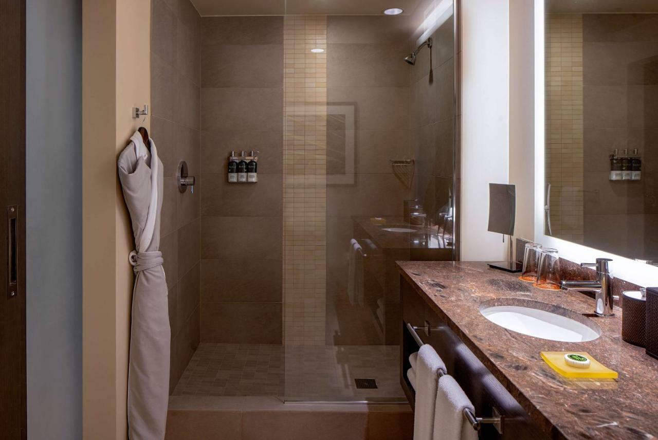 Hyatt At Olive 8 Hotel Сиатъл Екстериор снимка